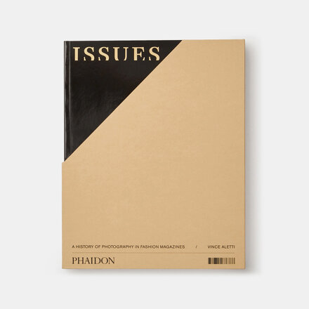 Issues: A History of Photography in Fashion Magazines Книга в Казани 